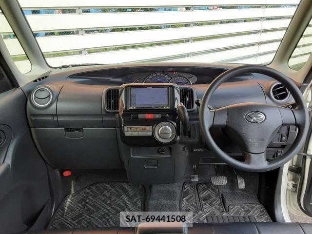 Daihatsu TANTO 2013-02 8855018-2