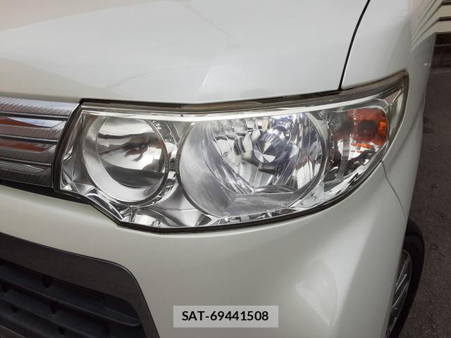 Daihatsu TANTO 2013-02 8855018-9