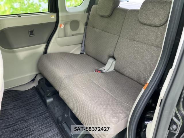 Daihatsu TANTO 2017-10 8855213-6