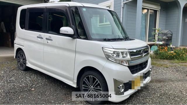 Daihatsu TANTO 2014-01 8855328-11