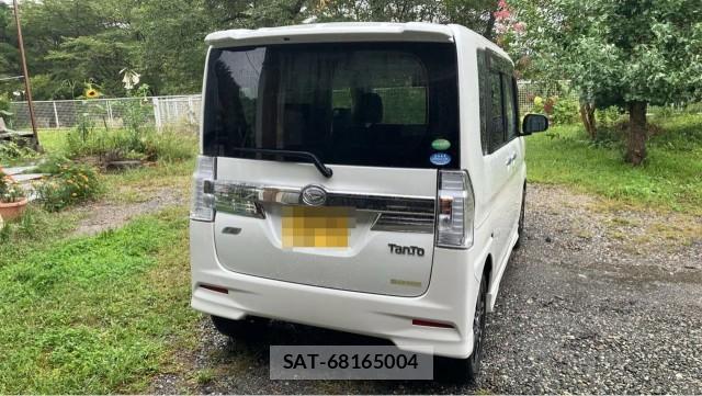 Daihatsu TANTO 2014-01 8855328-12
