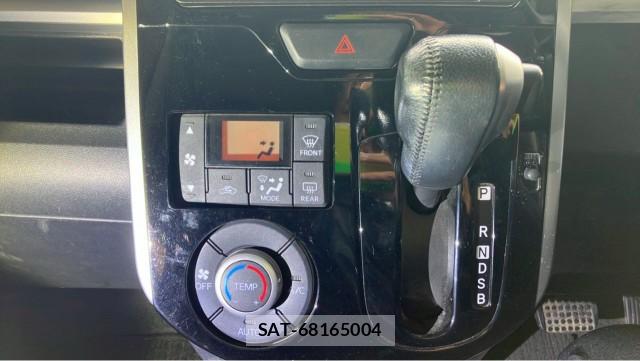 Daihatsu TANTO 2014-01 8855328-14