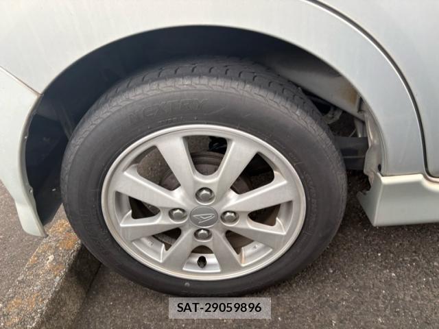 Daihatsu TANTO 2009-11 8855745-12