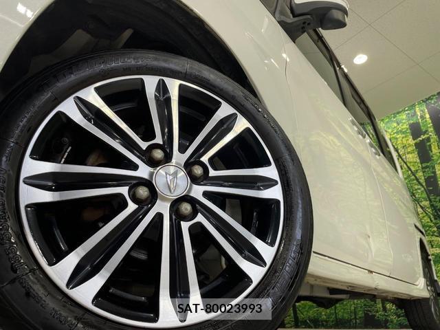 Daihatsu TANTO 2015-01 8856040-12