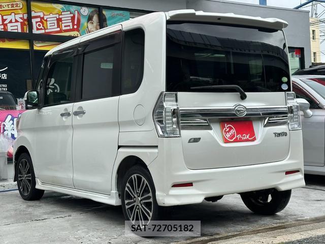 Daihatsu TANTO 2014-06 8856070-12