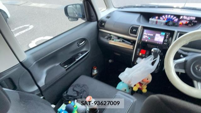 Daihatsu TANTO 2015-01 8856743-11