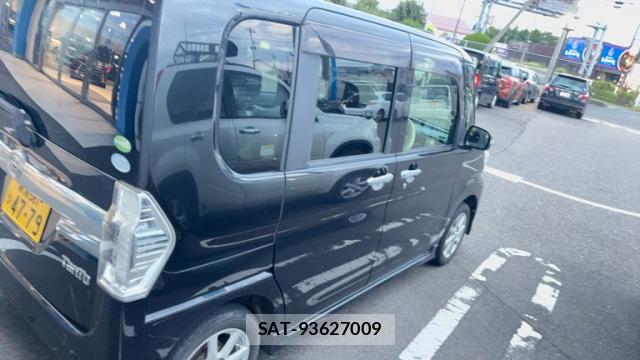 Daihatsu TANTO 2015-01 8856743-13