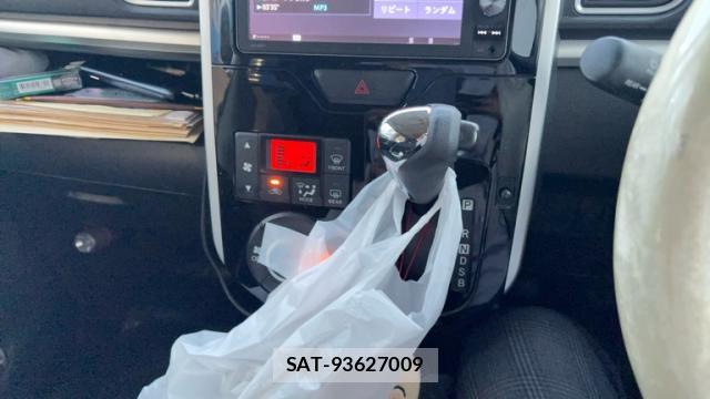 Daihatsu TANTO 2015-01 8856743-3
