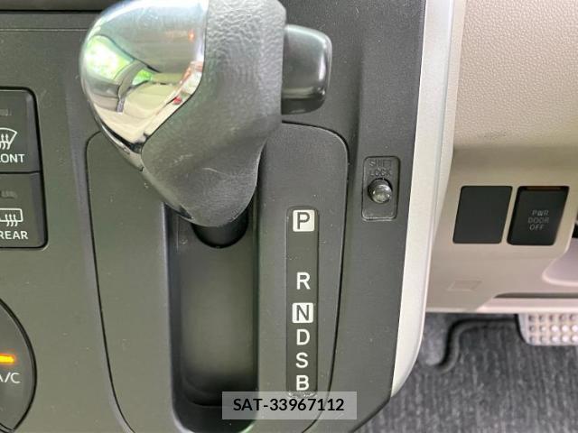 Daihatsu TANTO 2013-12 8856875-14