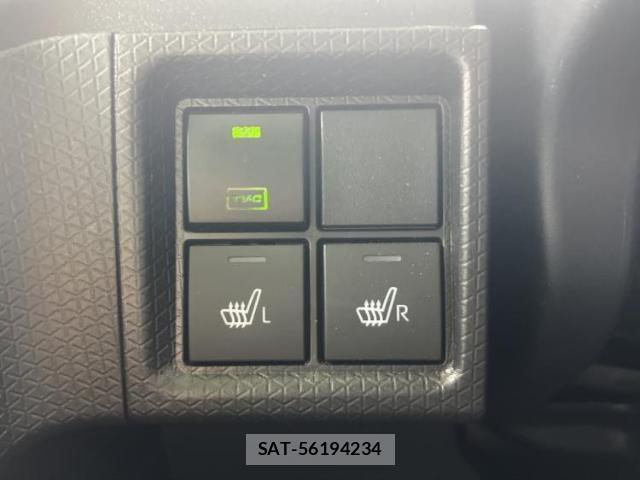 Daihatsu TANTO 2023-05 8856916-17