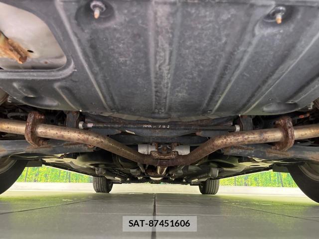 Nissan TEANA 2017-06 8854911-18