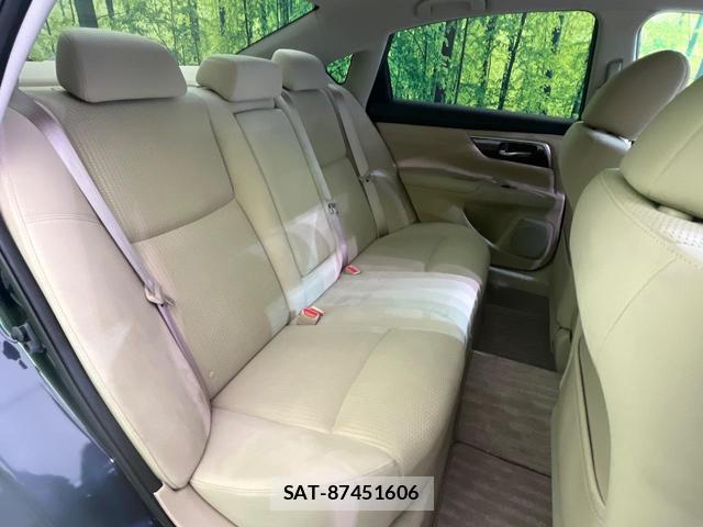 Nissan TEANA 2017-06 8854911-8