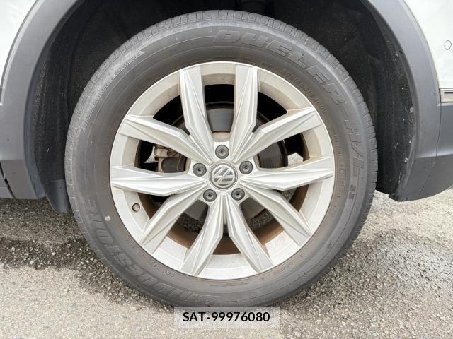 VolksWagen TIGUAN 2019-09 8856474-18