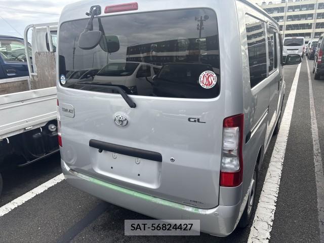Toyota TOWNACE VAN 2022-02 8856165-4