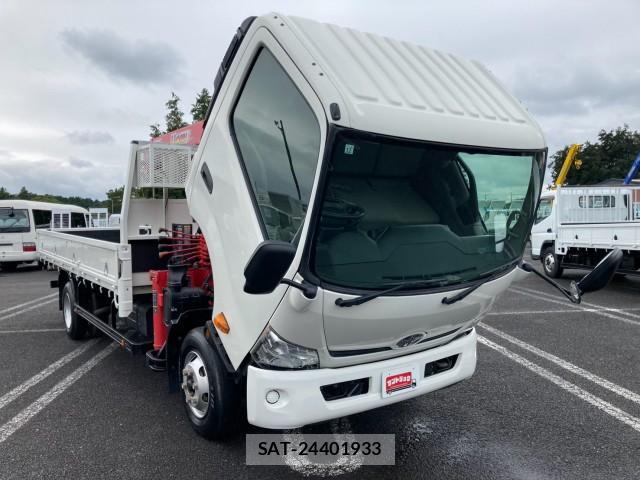 Toyota TOYOACE 2015-11 8855101-10
