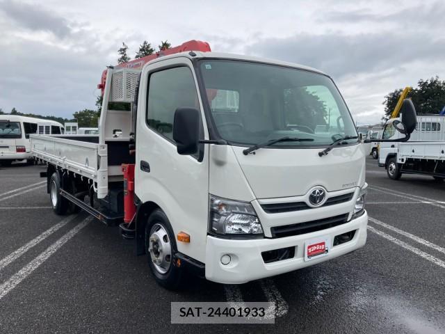 Toyota TOYOACE 2015-11 8855101-2