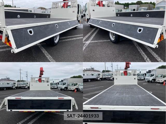 Toyota TOYOACE 2015-11 8855101-6