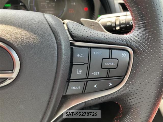 Lexus UX 2019-01 8854422-12