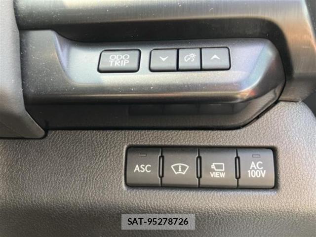 Lexus UX 2019-01 8854422-13