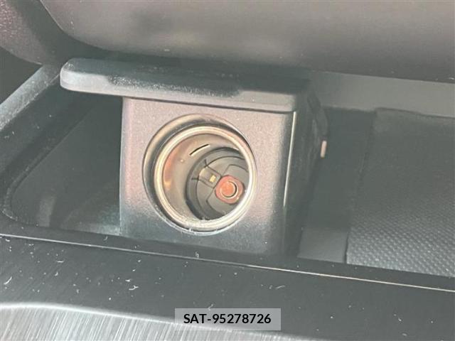 Lexus UX 2019-01 8854422-16