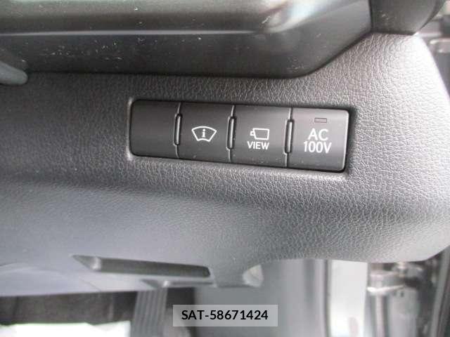 Lexus UX 2019-11 8854858-10