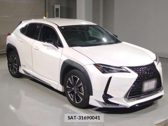 Lexus UX 2019-10 8855481-7