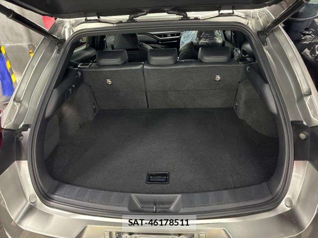Lexus UX 2019-03 8855856-6