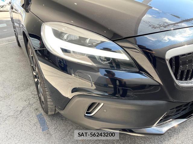 Volvo V40 2019-12 8853859-19