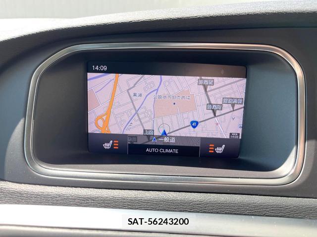 Volvo V40 2019-12 8853859-6
