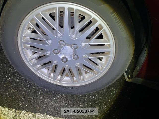 Volvo V40 2014-08 8854487-6