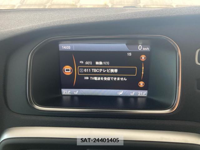 Volvo V40 2013-10 8854534-15