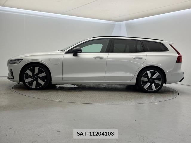 Volvo V60 2024-05 8853853-18