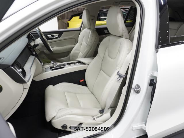 Volvo V60 2022-09 8854327-13