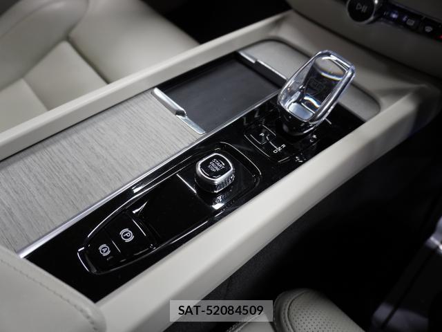 Volvo V60 2022-09 8854327-9