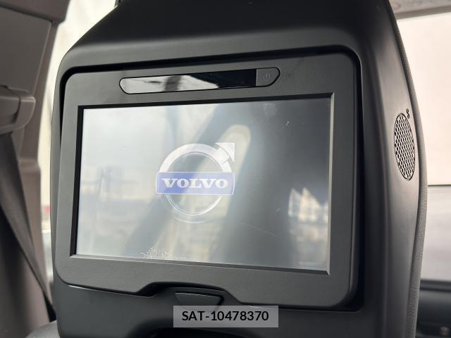 Volvo V60 2015-07 8854462-15