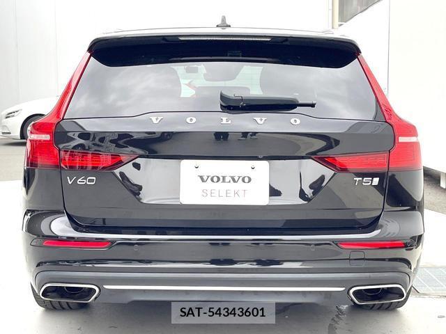 Volvo V60 2019-06 8854842-18