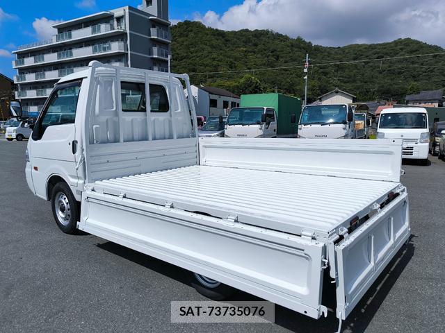 Nissan VANETTE TRUCK 2015-03 8854012-6