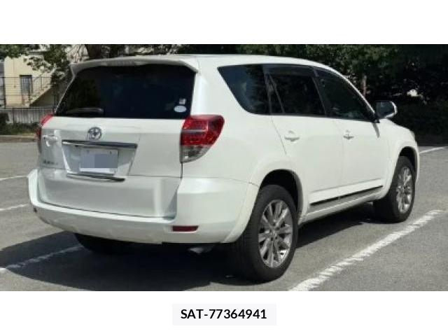 Toyota VANGUARD 2014-03 8854956-1