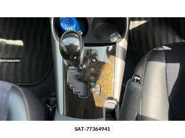 Toyota VANGUARD 2014-03 8854956-5