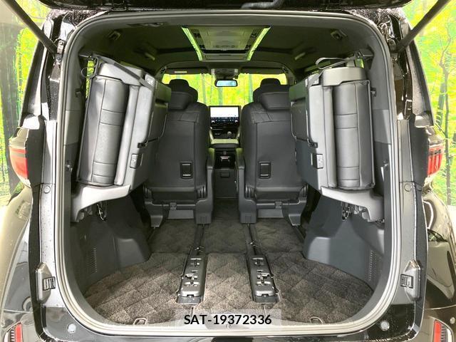 Toyota VELLFIRE 2023-10 8853986-10
