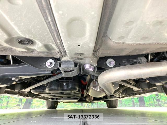 Toyota VELLFIRE 2023-10 8853986-19