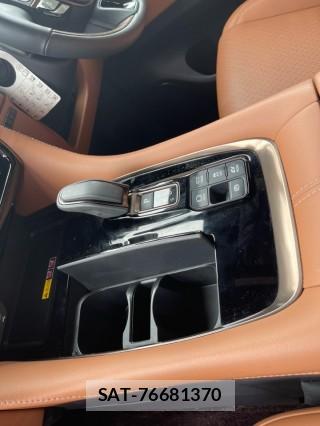 Toyota VELLFIRE 2024-03 8855383-14