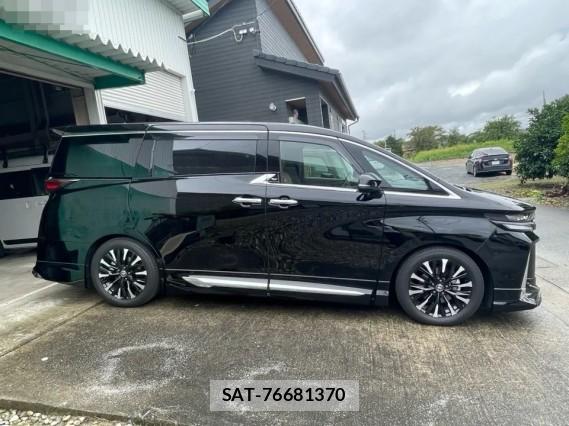 Toyota VELLFIRE 2024-03 8855383-3