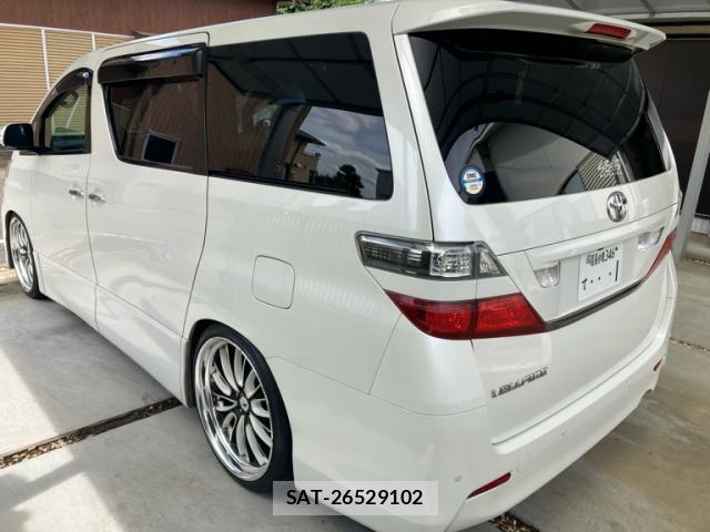 Toyota VELLFIRE 2010-02 8854556-2