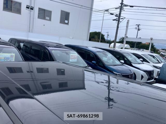 Toyota VELLFIRE 2014-10 8854569-11