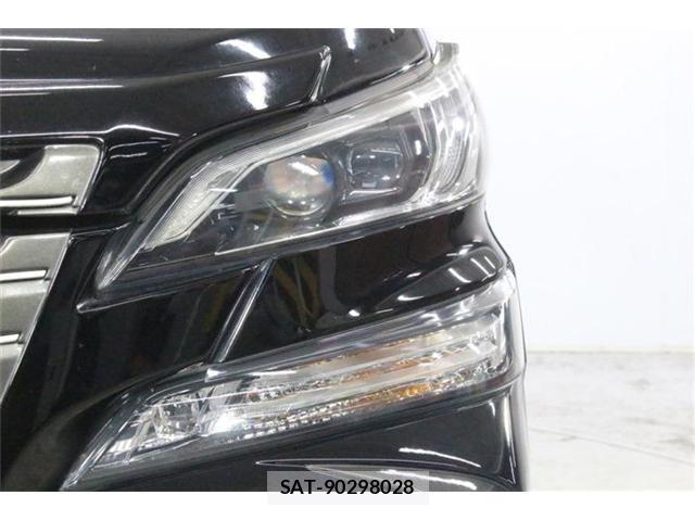 Toyota VELLFIRE 2017-08 8854846-14