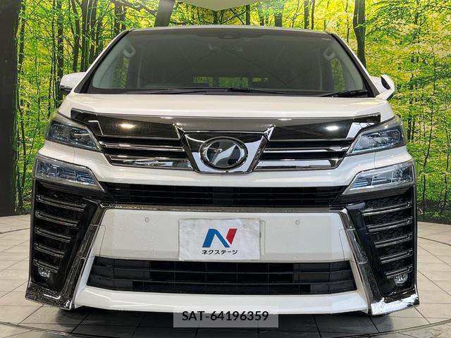 Toyota VELLFIRE 2019-08 8855165-14