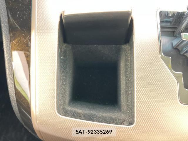 Toyota VELLFIRE 2013-02 8855212-10
