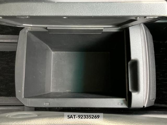 Toyota VELLFIRE 2013-02 8855212-13
