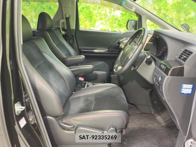 Toyota VELLFIRE 2013-02 8855212-3